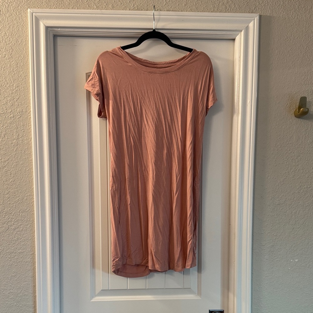 BOODY Women's Short Sleeve Tee in Warm Peach